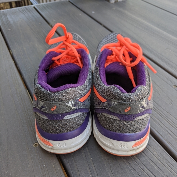 🎉HOST PICK🎉 Asics Gel Excite 4 Running Sneakers - Picture 3 of 4